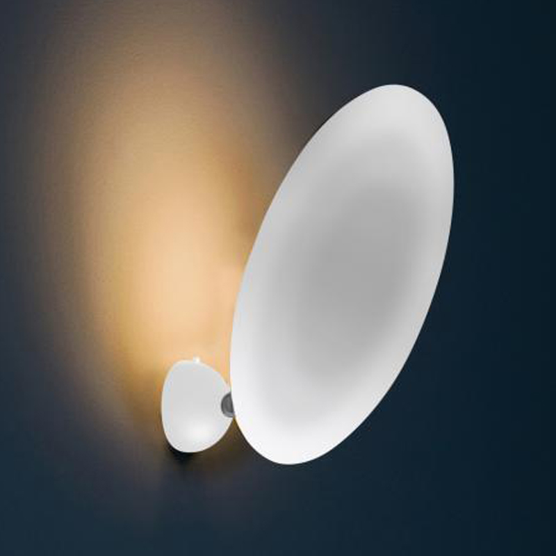 Wandleuchte Lederam W1 25 LED 17W schwarz matt
230V 2700K 1700lm D=250mm T= 84 H=173 IP20