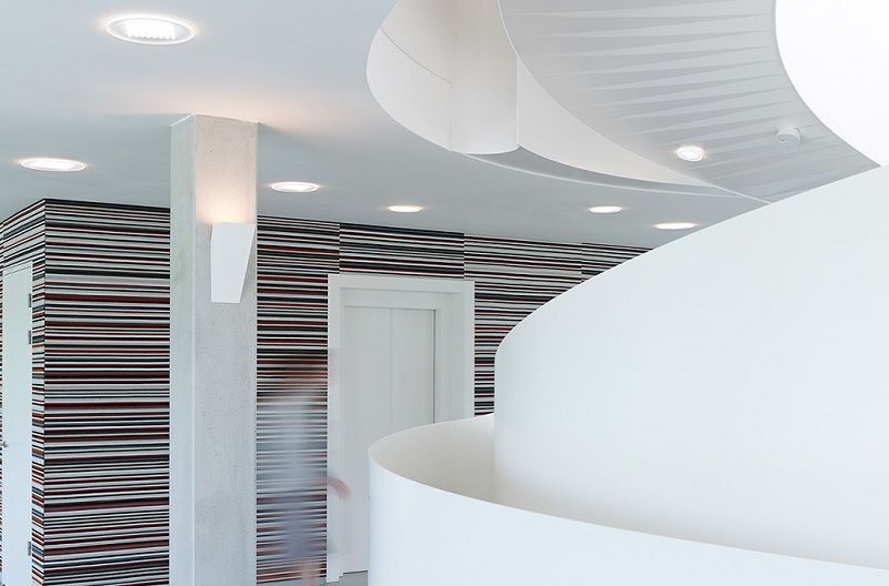 Deckenanbauleuchte Modul R49 LED 60° 9.8W
24V/DC/49Led 3000°K IP20 /D=200/H=10 - Image 4