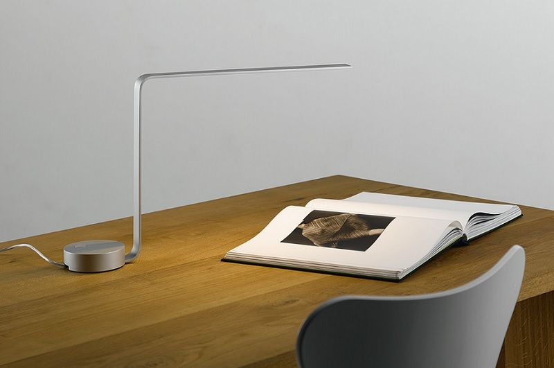 Tischleuchte Line Z LED silber-eloxalfarbe
230V/7W 3000K 583x340x30mm D=130mm - Image 4