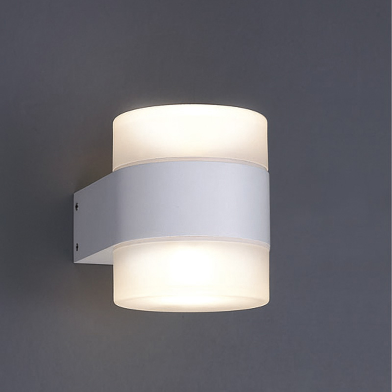 Wandleuchte Twin O LED 2x4W 2700°K dunkelgrau 
230V/24V/350mA DC / H=114 L=92 T=127  IP54