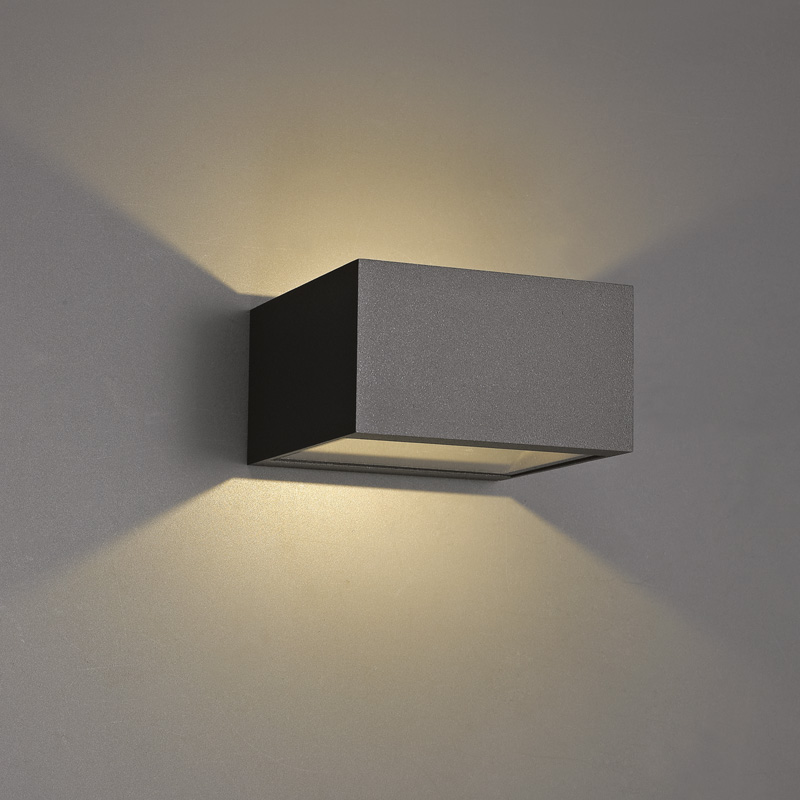 Wandleuchte POLAR LED up down 1x13.6W silbergrau
230V/24V/350mA DC/IP54 2700°K