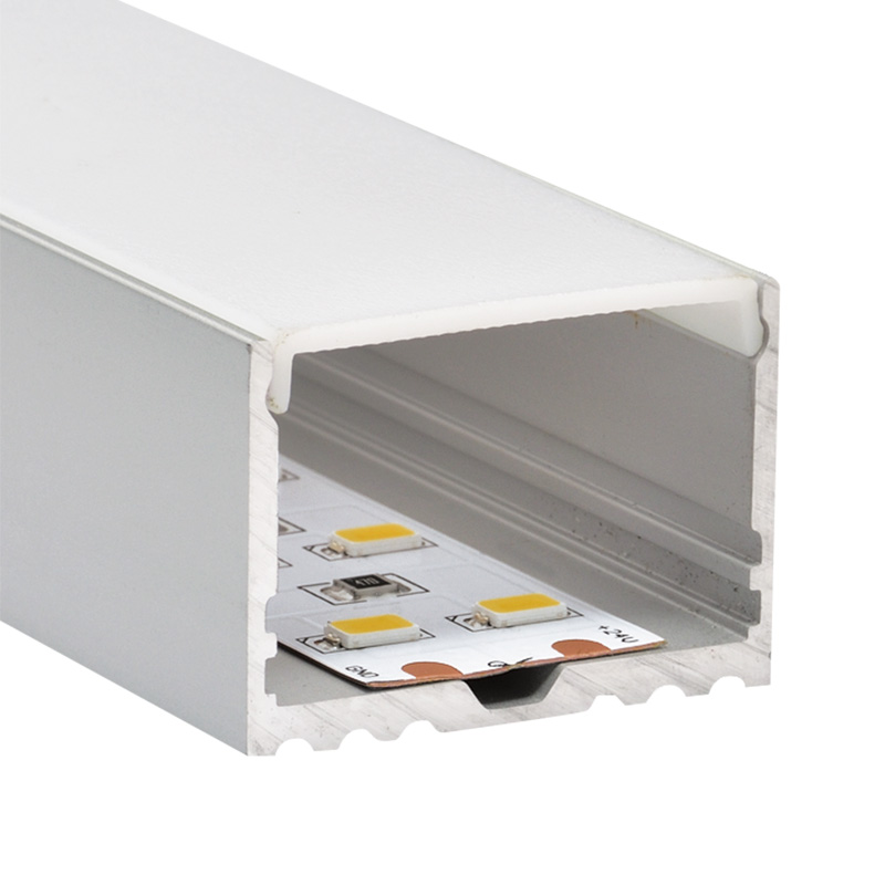 Aufbauprofil EXTRO B  für LED alu eloxiert
H=25mm B=34.8mm L=2000mm