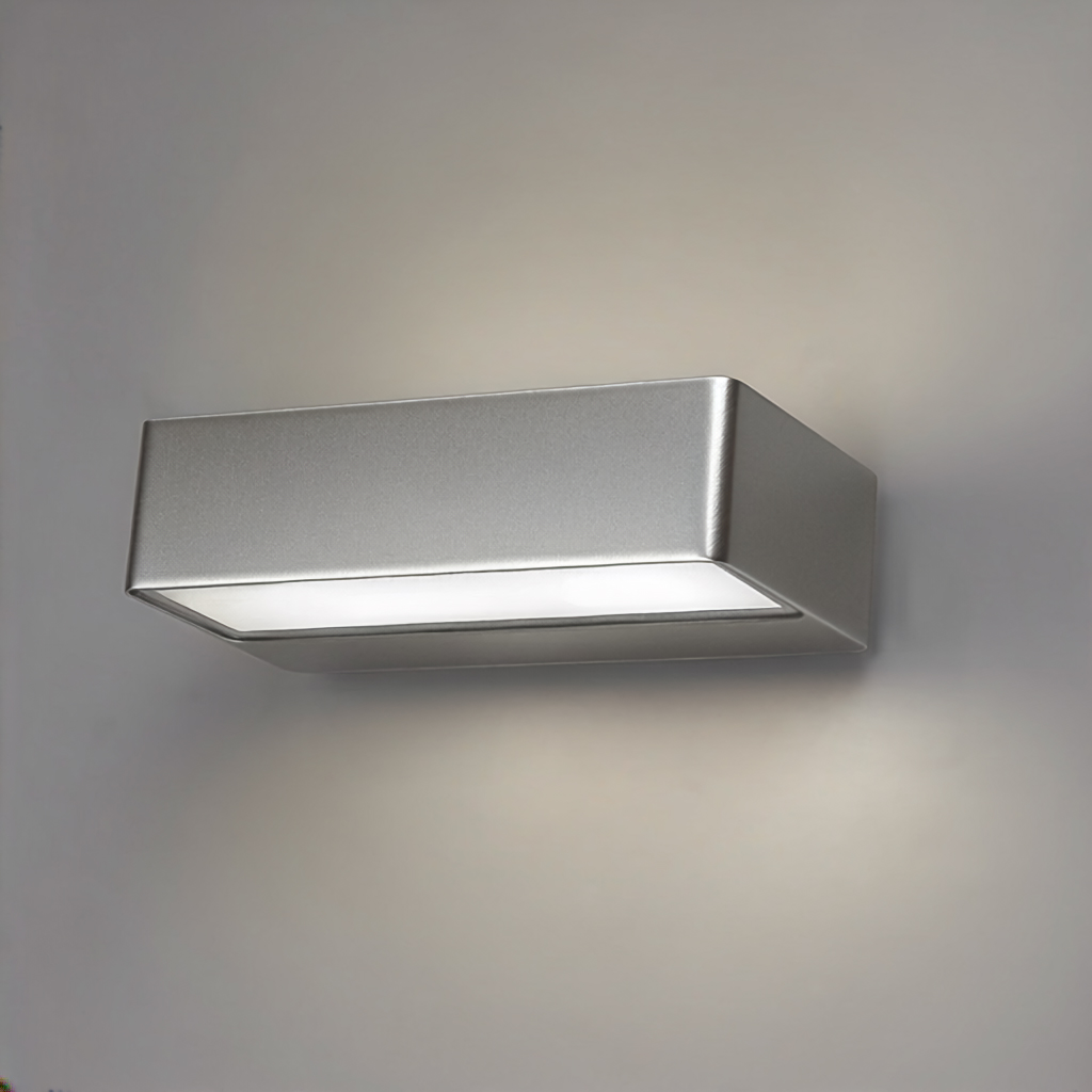 Wandleuchte Domo Led 10W 3000°K silberfarb
240V/950lm CRI80 3000°K L=190 T=102 H=50/ IP20