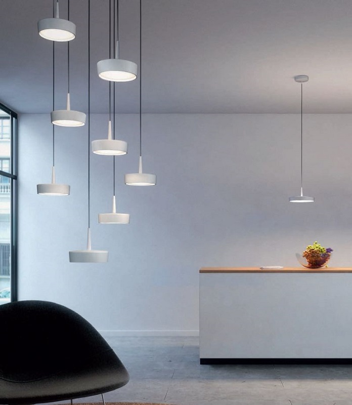 Pendelleuchte Arva 4W LED D=140 2700K glanzverchromt
230V/ 2700K / 460lm CR 85/  IP40