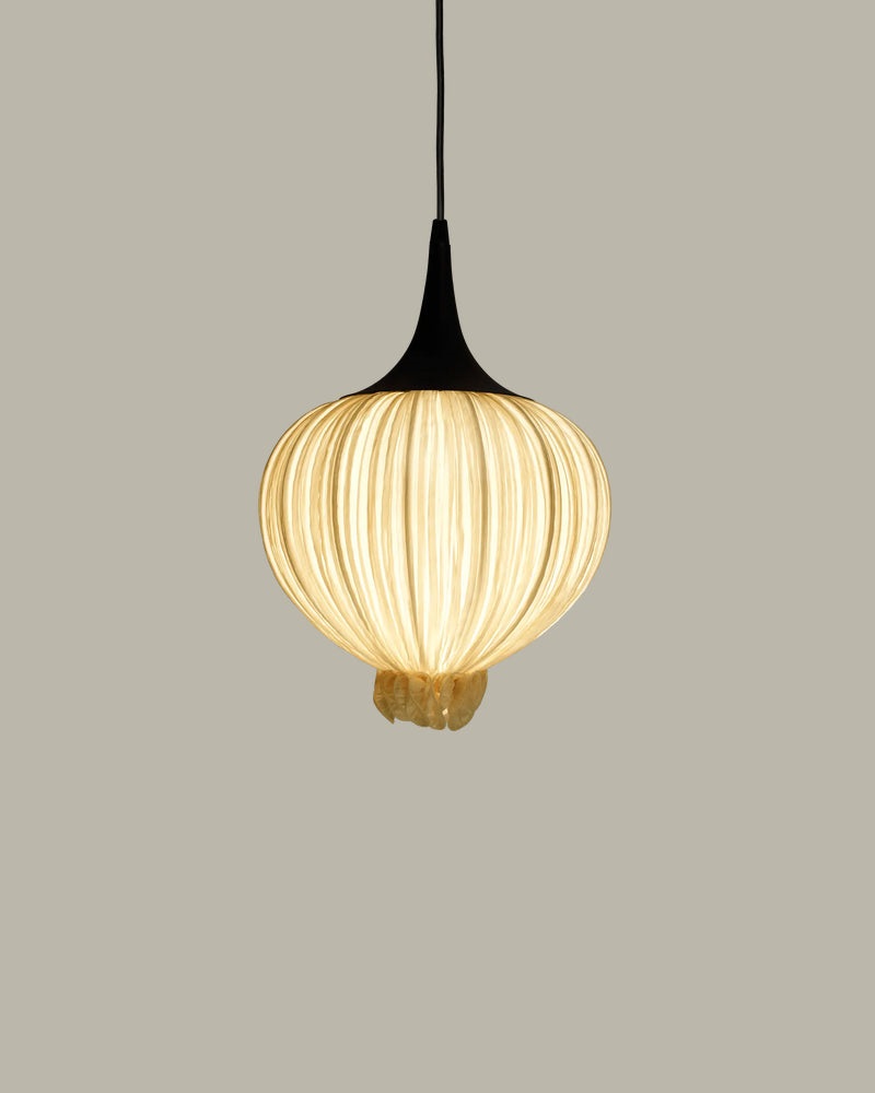 Pendelleuchte Perlina 
240V / E27 12W 2700K /  IP20