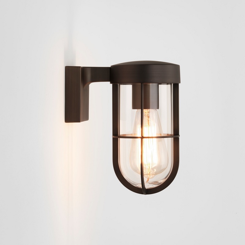 Wandleuchte Cabin Wall E27 bronze
230V E27 8W D=183 H=220 T=116/ IP44