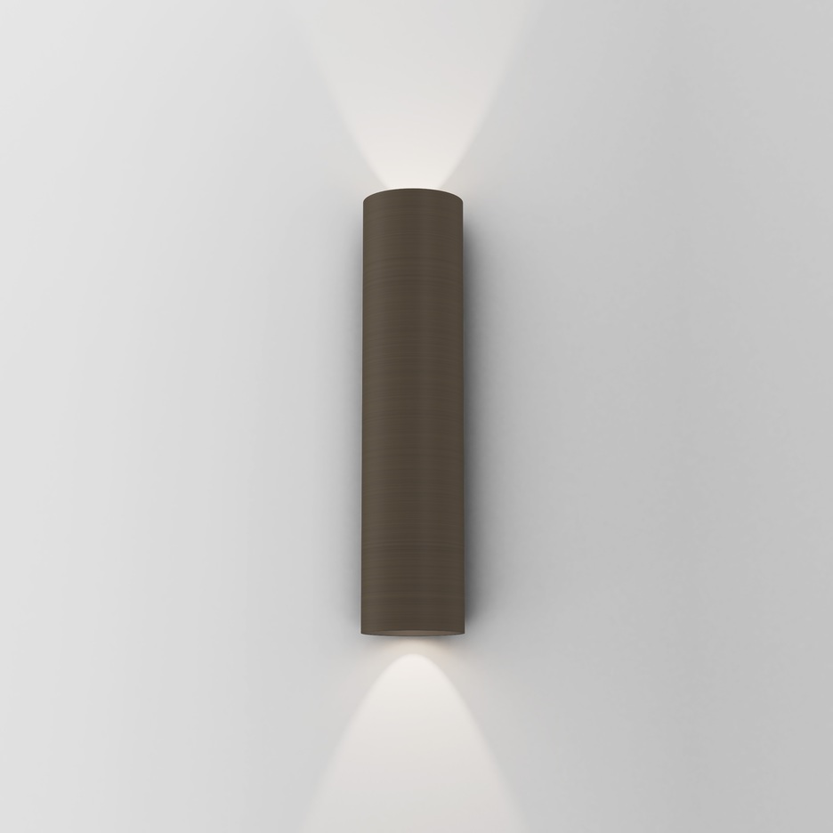 Wandlleuchte Yuma 300 /12W bronze
230V 2700K 388lm CRI80 / IP20