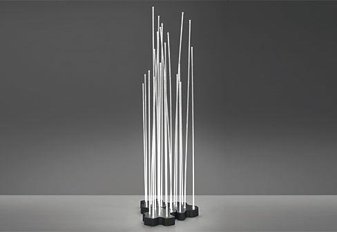 Aussenstehleuchte Reeds Triple 21W Methacrylate
230V / 3000K H=1499mm /IP68