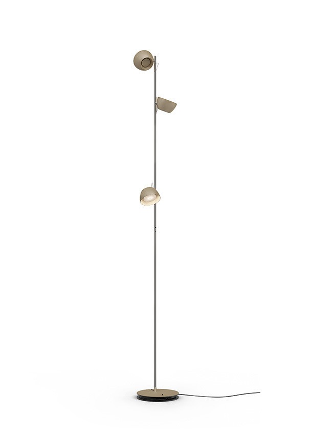Steh-Leseleuchte IRIO S 62W DTW bronze
240V/1800-2800K 5520lm H=1875mm IP20
