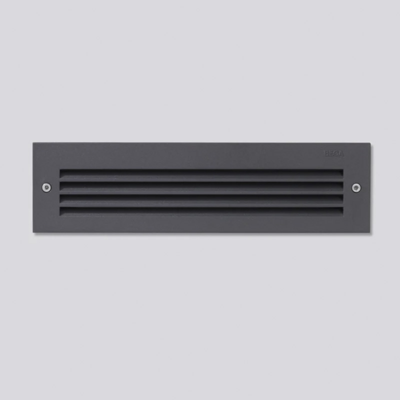 Wandeinbauleuchte 2196 A-M silber
230V/G23 1x7/9W/IP64
freistrahlend