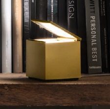 Tischleuchte CuboLED 2W 2700°K gold matt
230V L=10x10 H=11