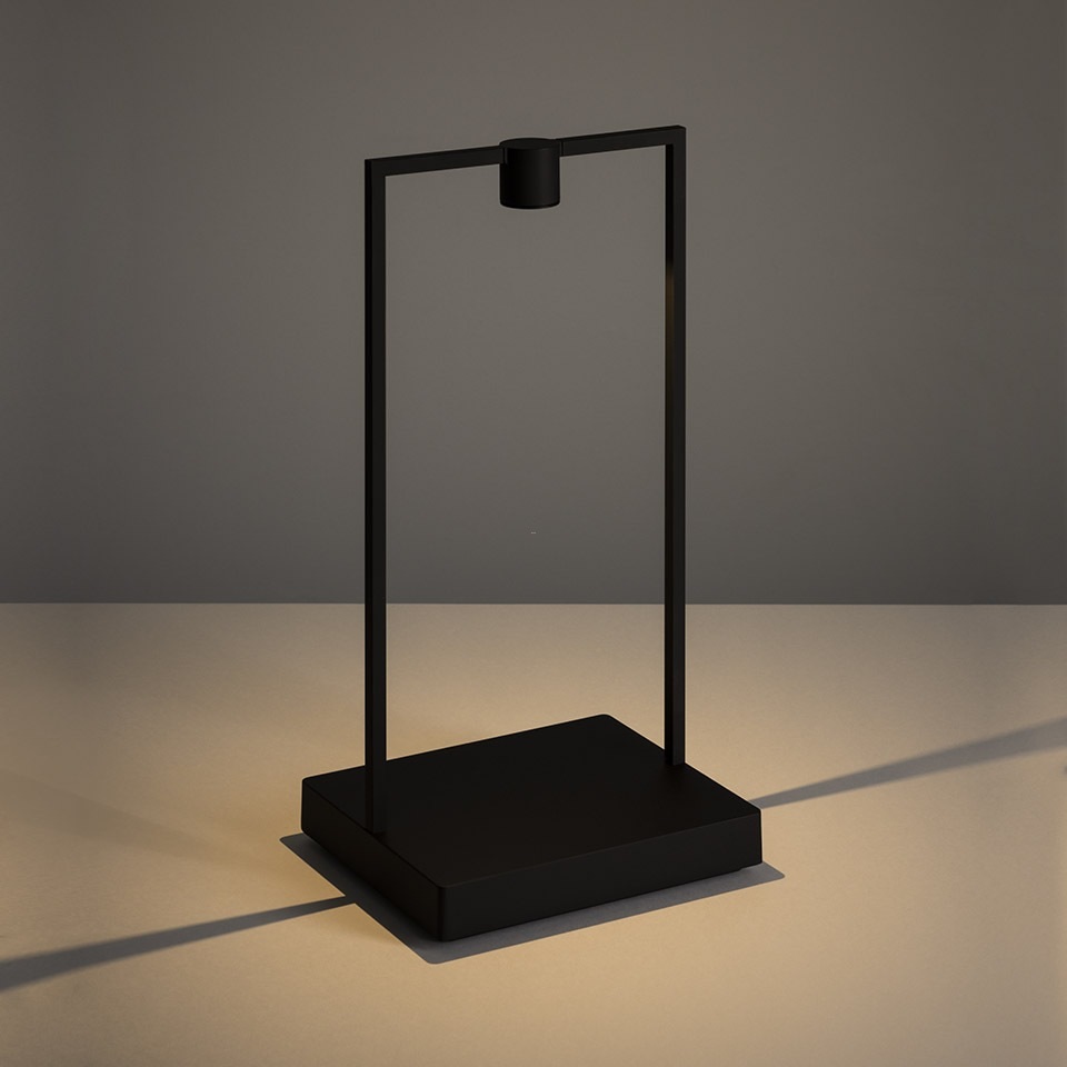 Tischleuchte Curiosity 36 schwarz/braun
230V 1.7W 3000K 163lm L=180 B=150 H=360/ IP20