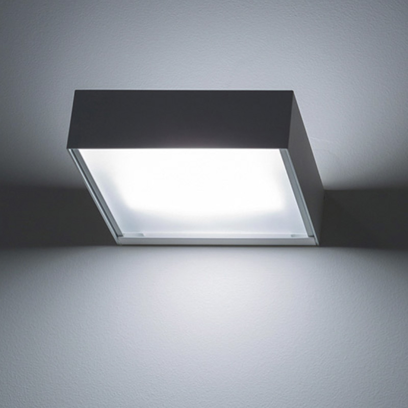 Wandleuchte TOAST LED 2700K 12W schwarz matt
230V 743lm nicht dimmbar