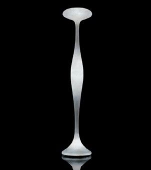 Stehleuchte E.T.A., Fiberglass weiss 40cm
1x E27 100W/2x E14 40W weiss D= 40 H=200