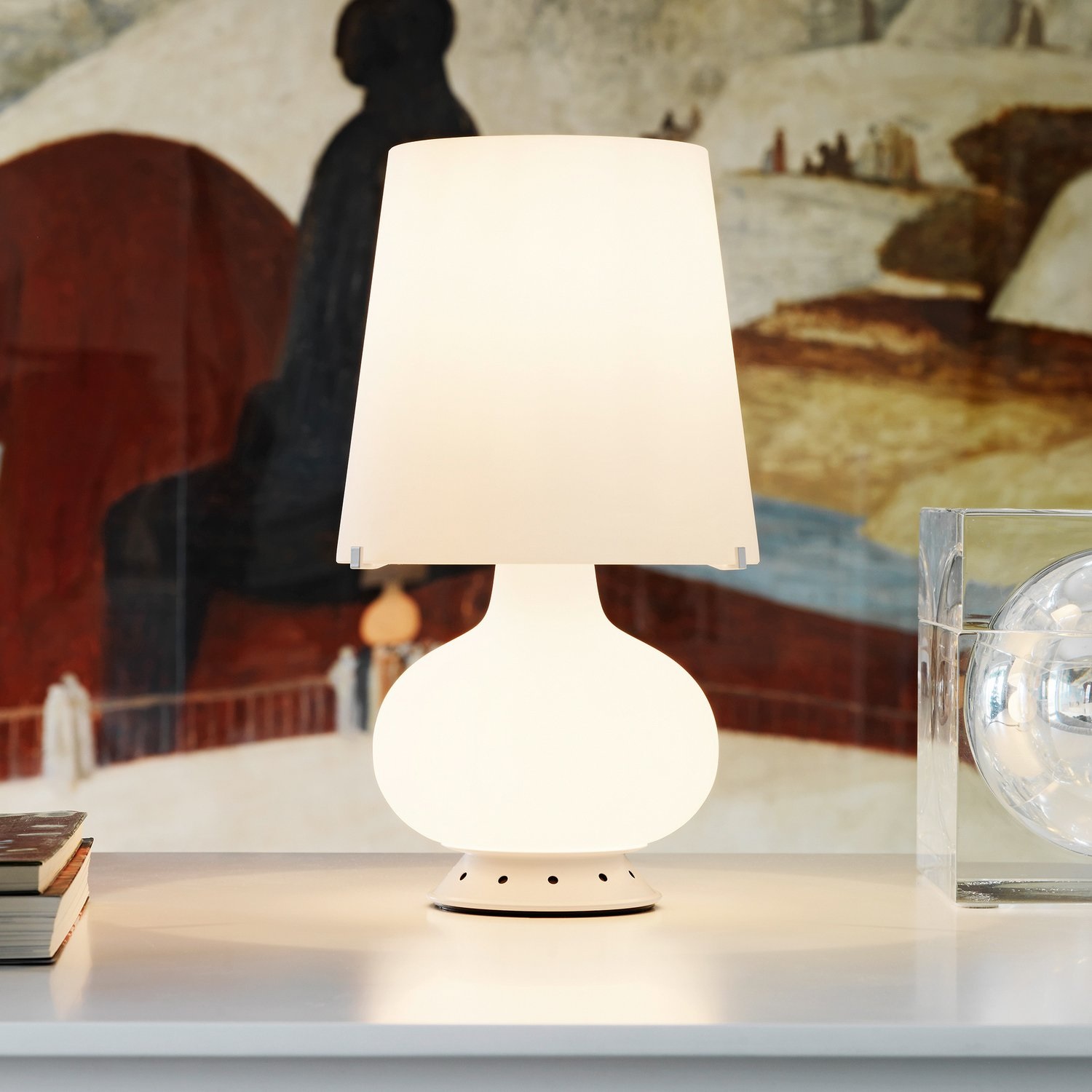 Tischlampe Fontana 1853 media weiss 
240V/  H=53cm B=32cm / IP20