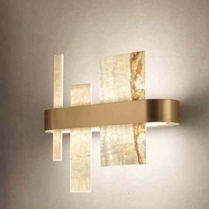 Wandleuchte HONICÉ A37 matt gold
230V 7W/ L=37/ H=33 B=8cm