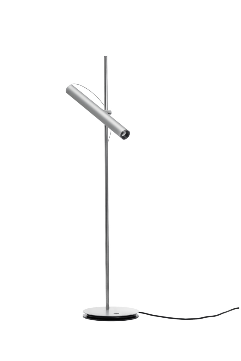 Tischleuchte Linija T LED 10W alu
230V/ 2700K /H=60cm/ 425lm
Dimmer im Sockel