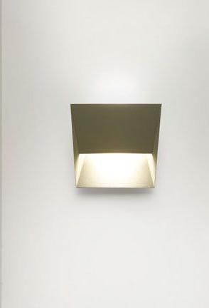 Wandleuchte Mail S Led 12W 780lm 3000°K gold
H=18 T=11cm oben B=19 unten B=17