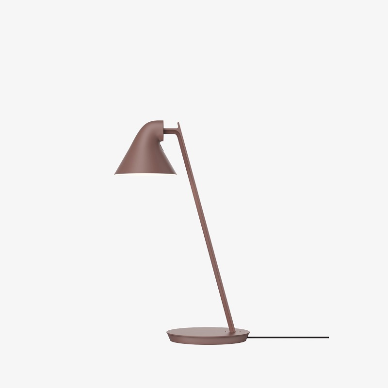 Tischleuchte NJP Mini rose brown
240V 10W 2700K 418Lm H=418 IP20