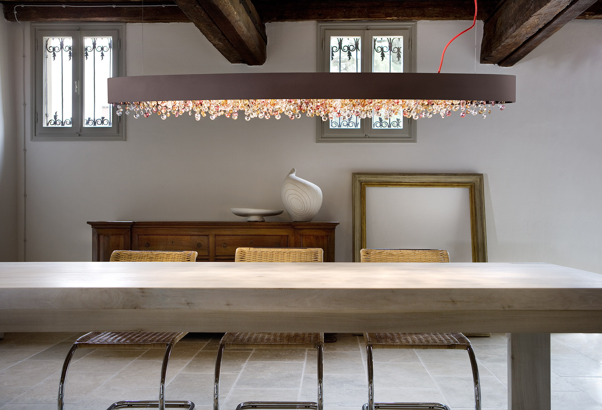 Hängeleuchte Olà S6 oval LED, 160cm blattgold
230V/ 3000K D=160x14cm H=20cm - Image 5