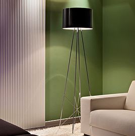 Stehleuchte RAY F2 chrom/Metall schwarz
230VE27 1x 230W dimmbar
D=430 H=1710
