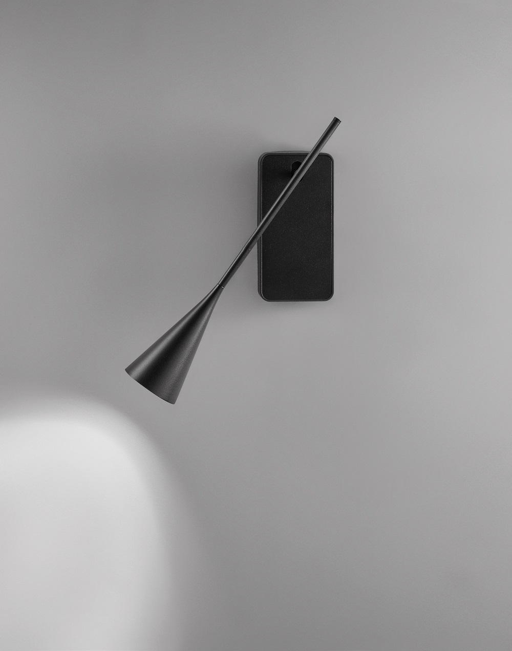 Wandleuchte Skybell Plus LED 27K, schwar
230V/4.2W/500lm / GL=32cm B=8cm T=13cm, IP20