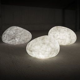 Aussenleuchte Schtein 1 IP 65 67x44cm Polyester
230V E27  LED 1 x 10 W 6000K mit 4m Kabel