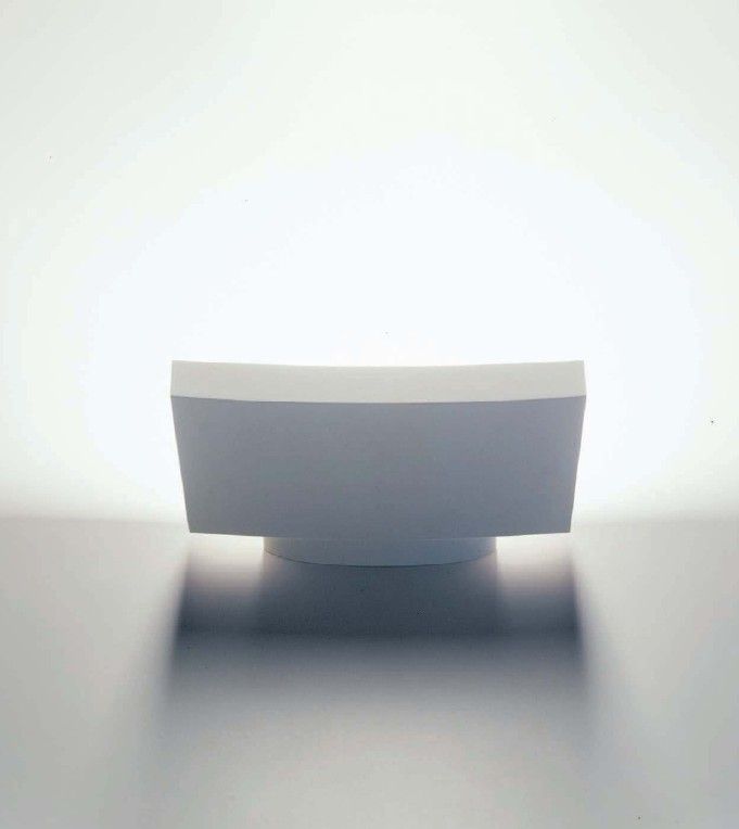 Wandleuchte SURF Led 31W  DALI weiss
230V /3000K  2930m L=300 B=174 H=45 IP20