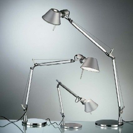 Tischleuchte Tolomeo Micro LED aluminium
H=730 Aul.= 450 LED 8W 3000°K 365lm