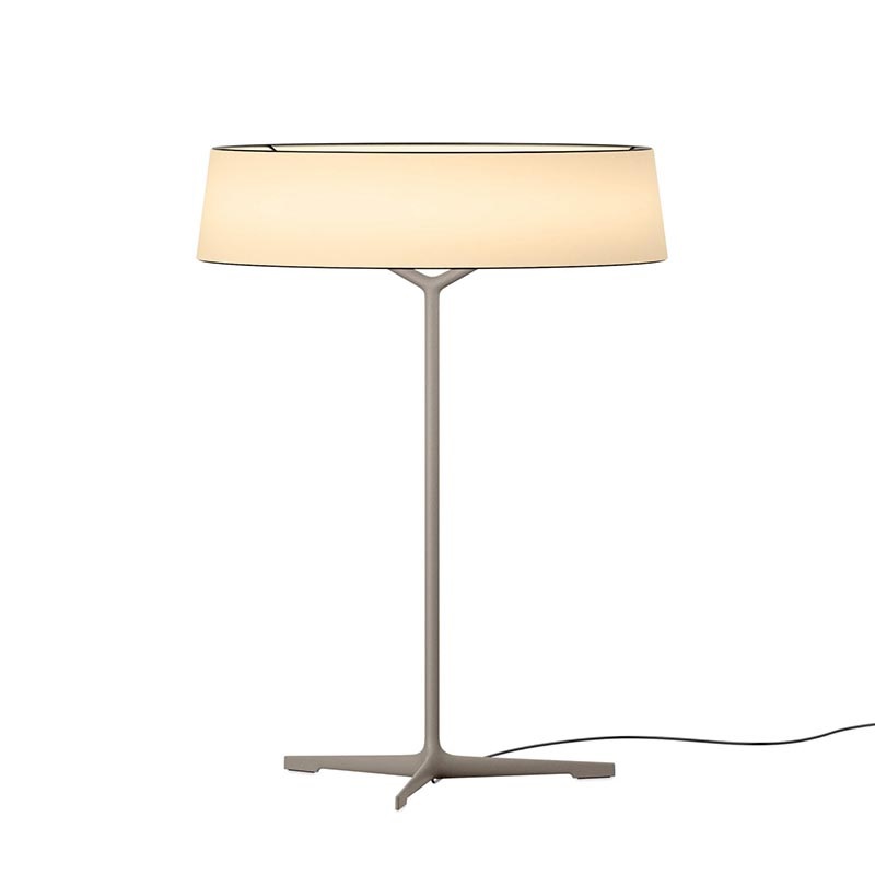 Tischleuchte Dama 45cm 25 Beige D1
230V LED 16,2W 1850lm 2700K dimmbar