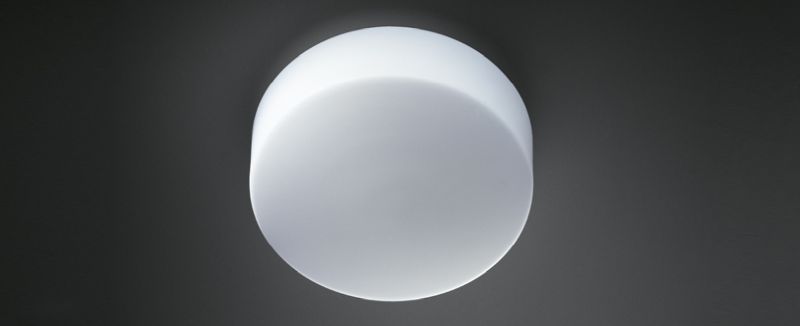 Wand- Deckenleuchte Lido LED 21W Glas weiss
240V/2700K 1000lm D=30 H=12 IP20